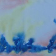 maki w pastelach z niebieskim - krepa - szal jedwabny ręcznie malowany