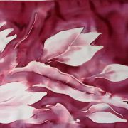 tulipany w odcieniu bordowym - krepa - apaszka jedwabna ręcznie malowana